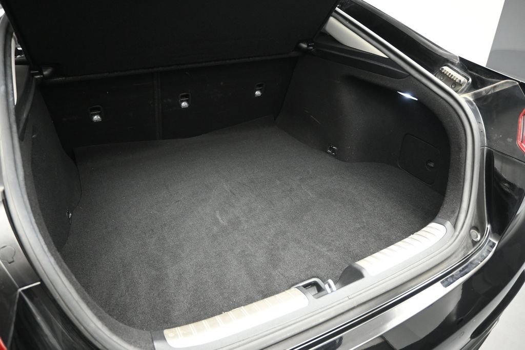 Used 2019 Kia Stinger Premium RWD image 26