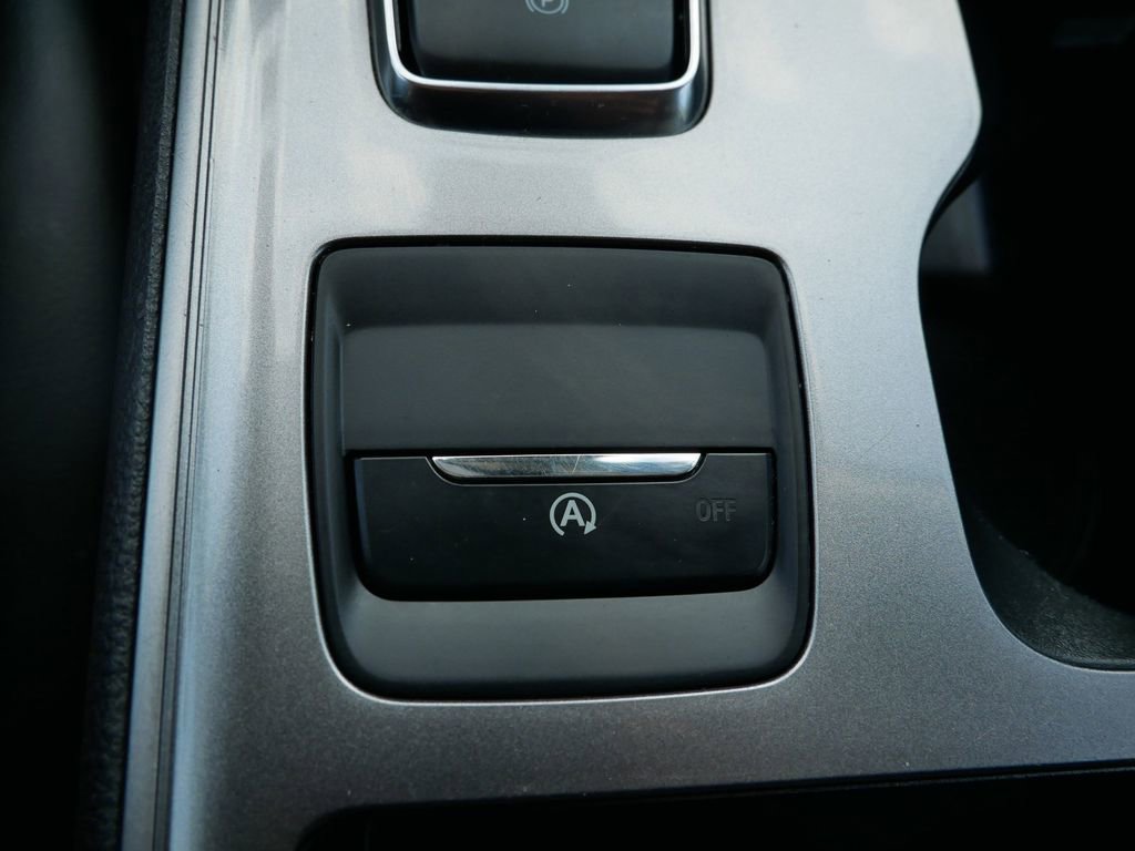 Certified 2024 Ford Edge SEL image 24