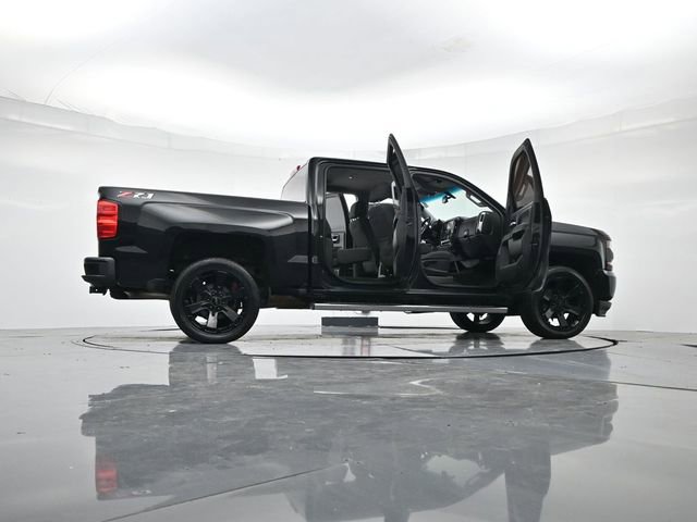 Used 2018 Chevrolet Silverado 1500 LT w/ All Star Edition image 47