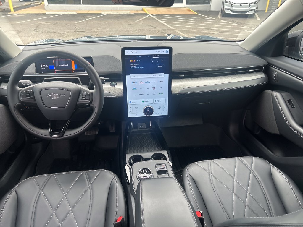 Certified 2023 Ford Mustang Mach-E Select RWD image 15