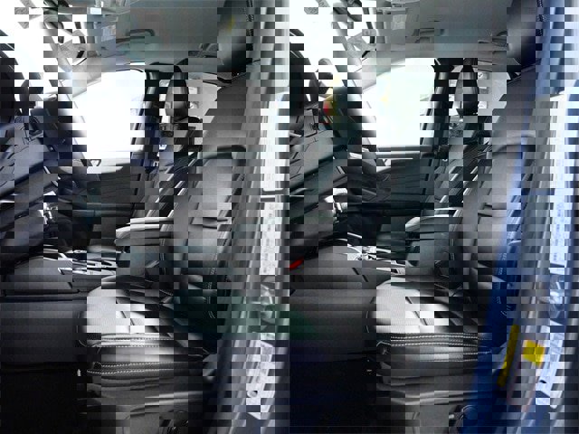 Certified 2025 Ford Escape Platinum image 16