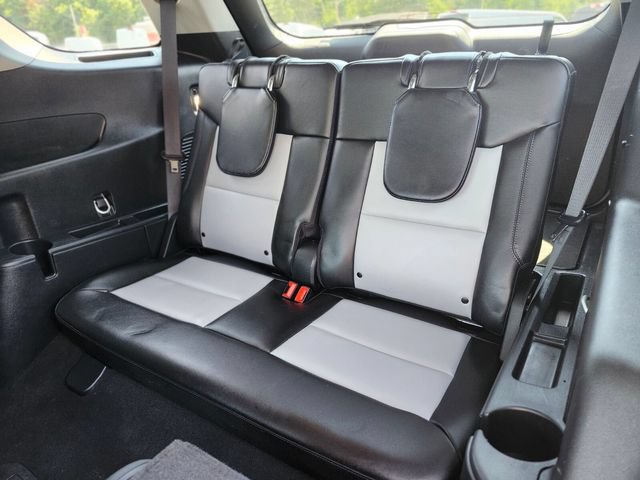 Certified 2023 Ford Explorer XLT w/ Equipment Group 202A AWD/4WD image 17