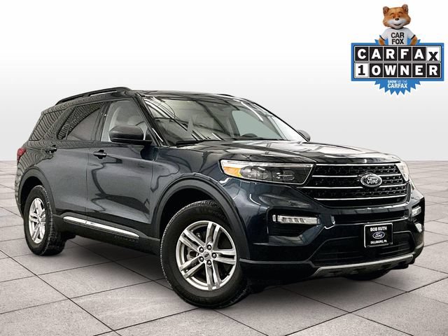Certified 2022 Ford Explorer XLT w/ Equipment Group 202A AWD/4WD image 2