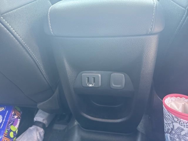 Used 2019 Chevrolet Colorado Z71 AWD/4WD image 17