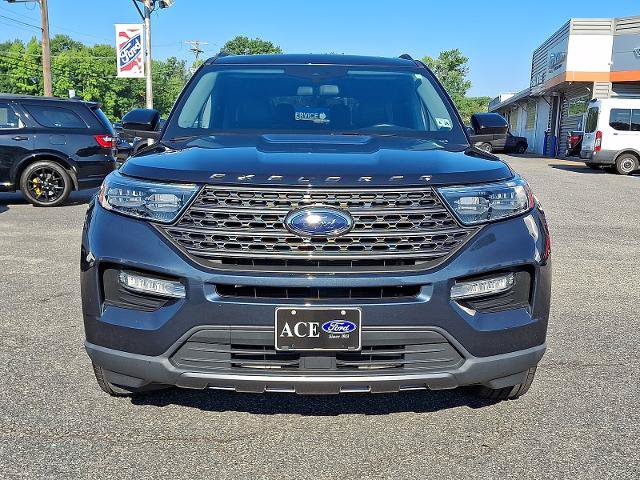 Certified 2023 Ford Explorer XLT w/ Equipment Group 202A AWD/4WD image 2