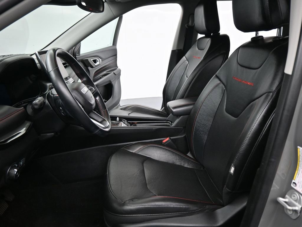 Used 2022 Jeep Compass Trailhawk w/ Trailhawk Elite Group image 10