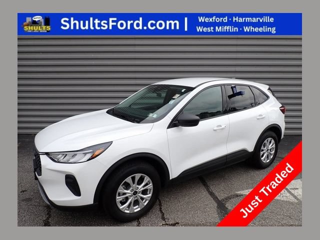Certified 2025 Ford Escape Active w/ Cold Weather Package AWD/4WD image 1