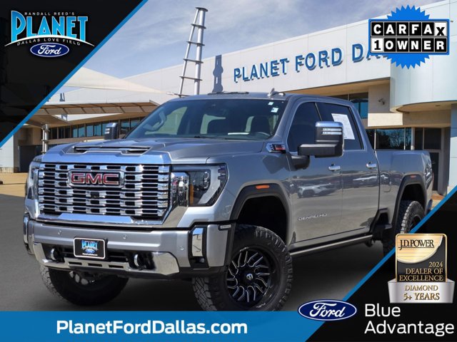 Used 2024 GMC Sierra 2500 Denali w/ Denali Reserve Package AWD/4WD image 1