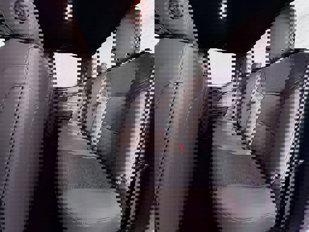 Used 2023 Chevrolet Colorado ZR2 image 14