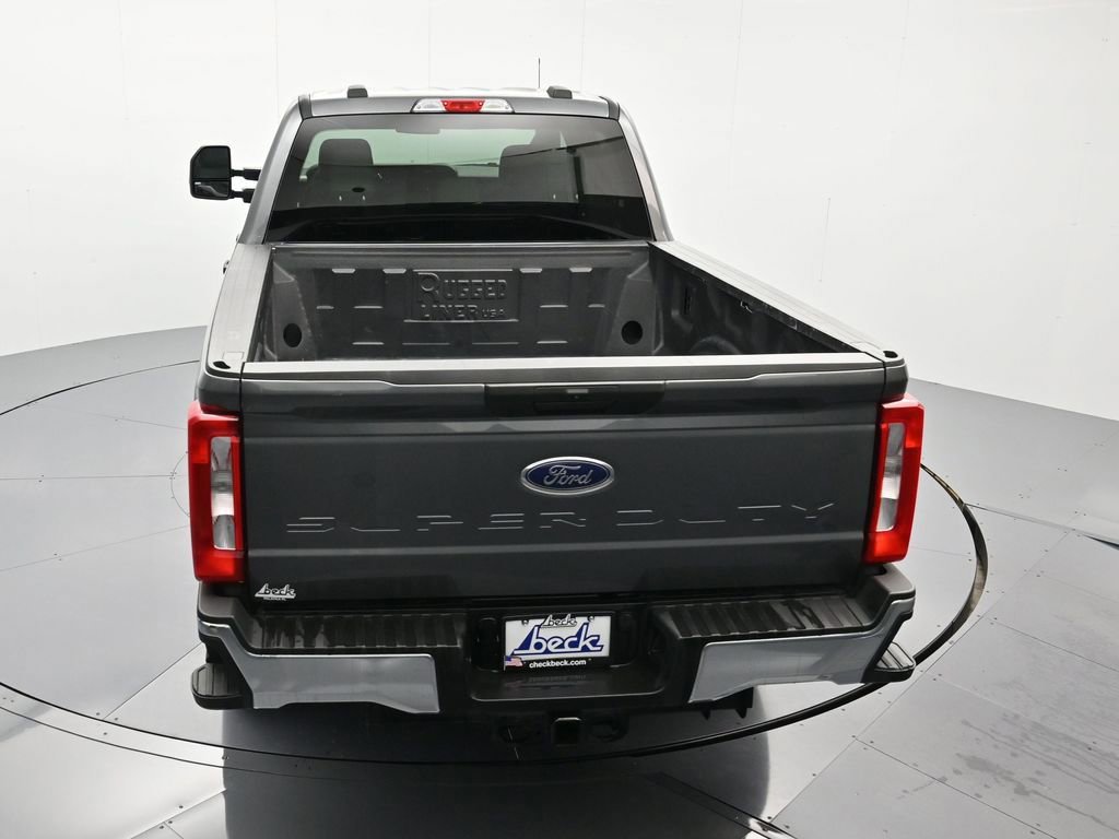 Certified 2025 Ford F250 XLT image 10
