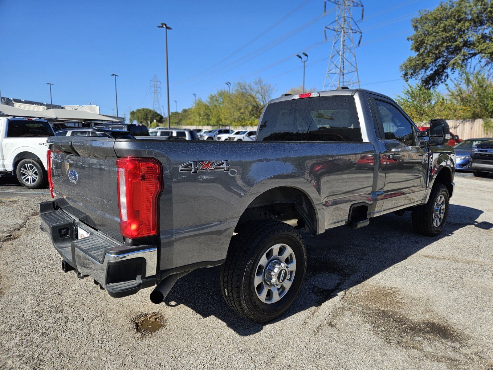 Certified 2024 Ford F350 XLT w/ FX4 Off-Road Package image 4