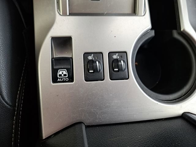 Used 2020 Toyota 4Runner SR5 Premium w/ Moonroof Package AWD/4WD image 15