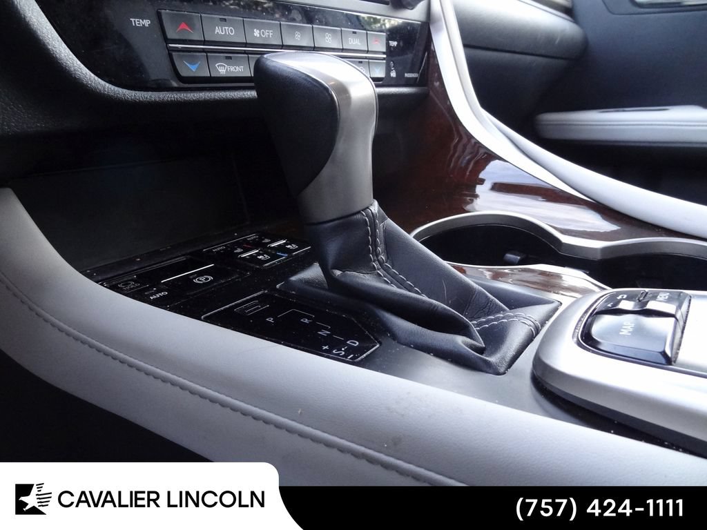 Used 2019 Lexus RX 350 AWD w/ Navigation Package image 9