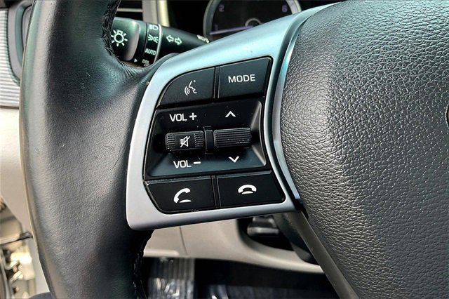 Used 2019 Hyundai Sonata Limited image 18