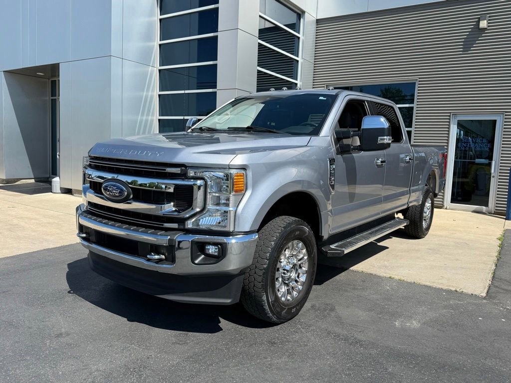 Certified 2022 Ford F250 XLT w/ XLT Premium Package AWD/4WD image 3