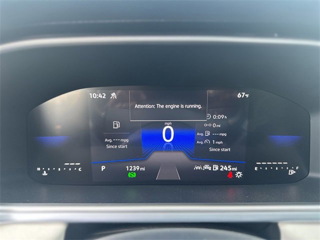 Used 2025 Volkswagen Taos SE image 16