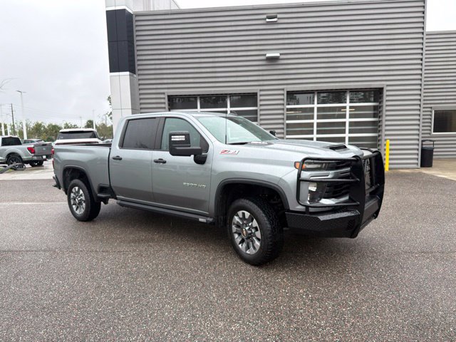 Used 2024 Chevrolet Silverado 2500 Custom w/ Custom Value Package AWD/4WD image 2