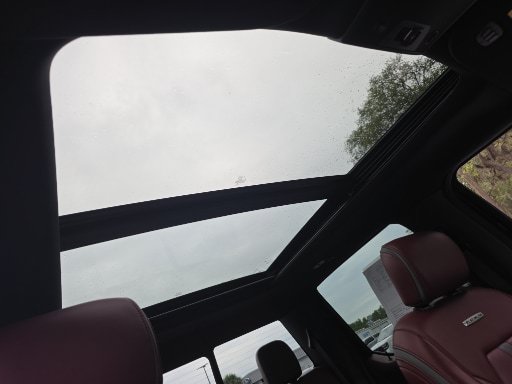 Certified 2022 Ford F350 Platinum AWD/4WD image 18