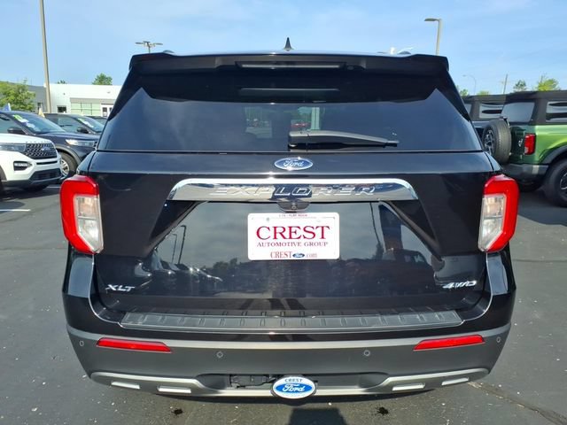 Certified 2022 Ford Explorer XLT w/ Equipment Group 202A AWD/4WD image 5