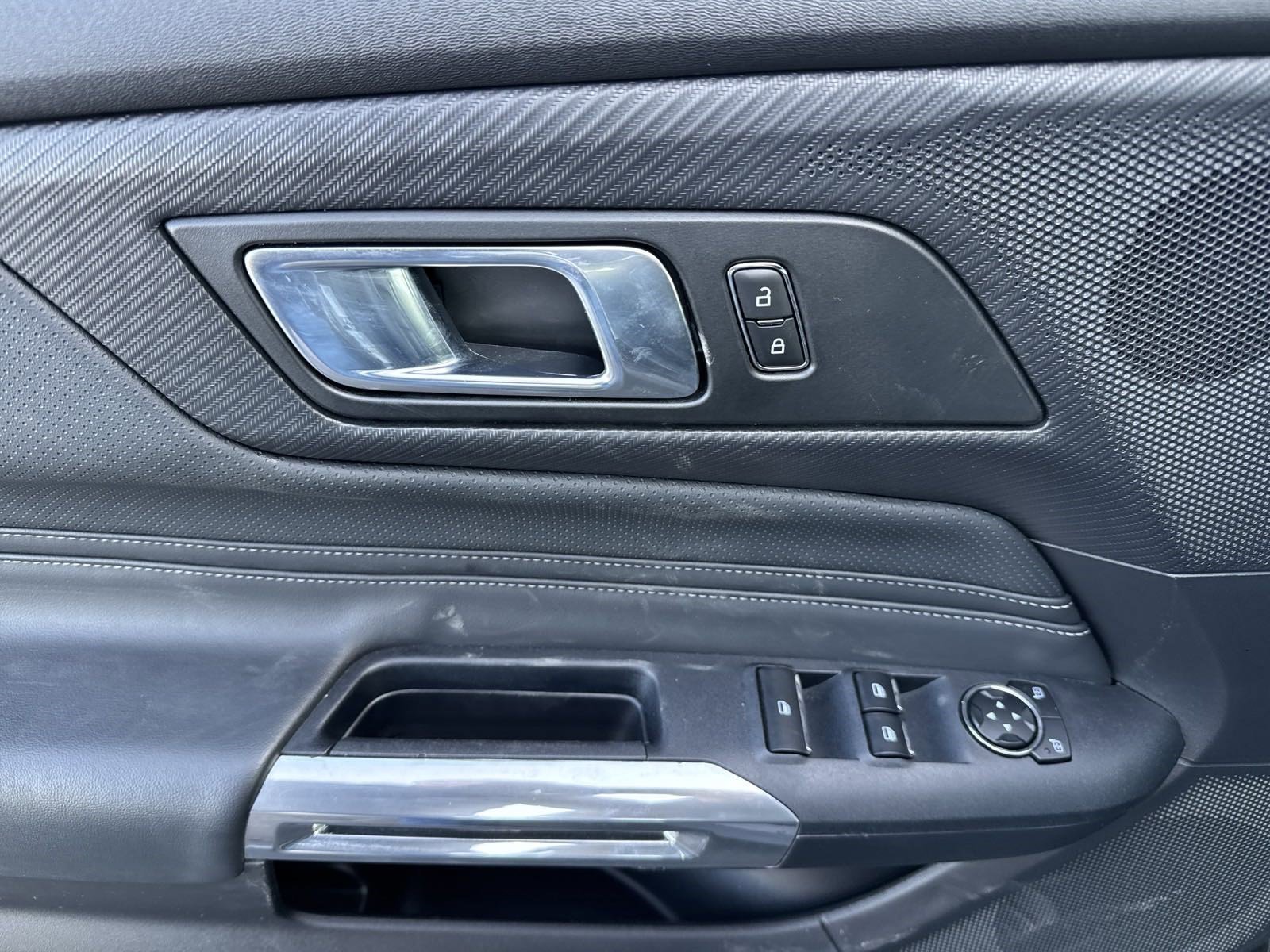 Certified 2024 Ford Mustang Premium image 54