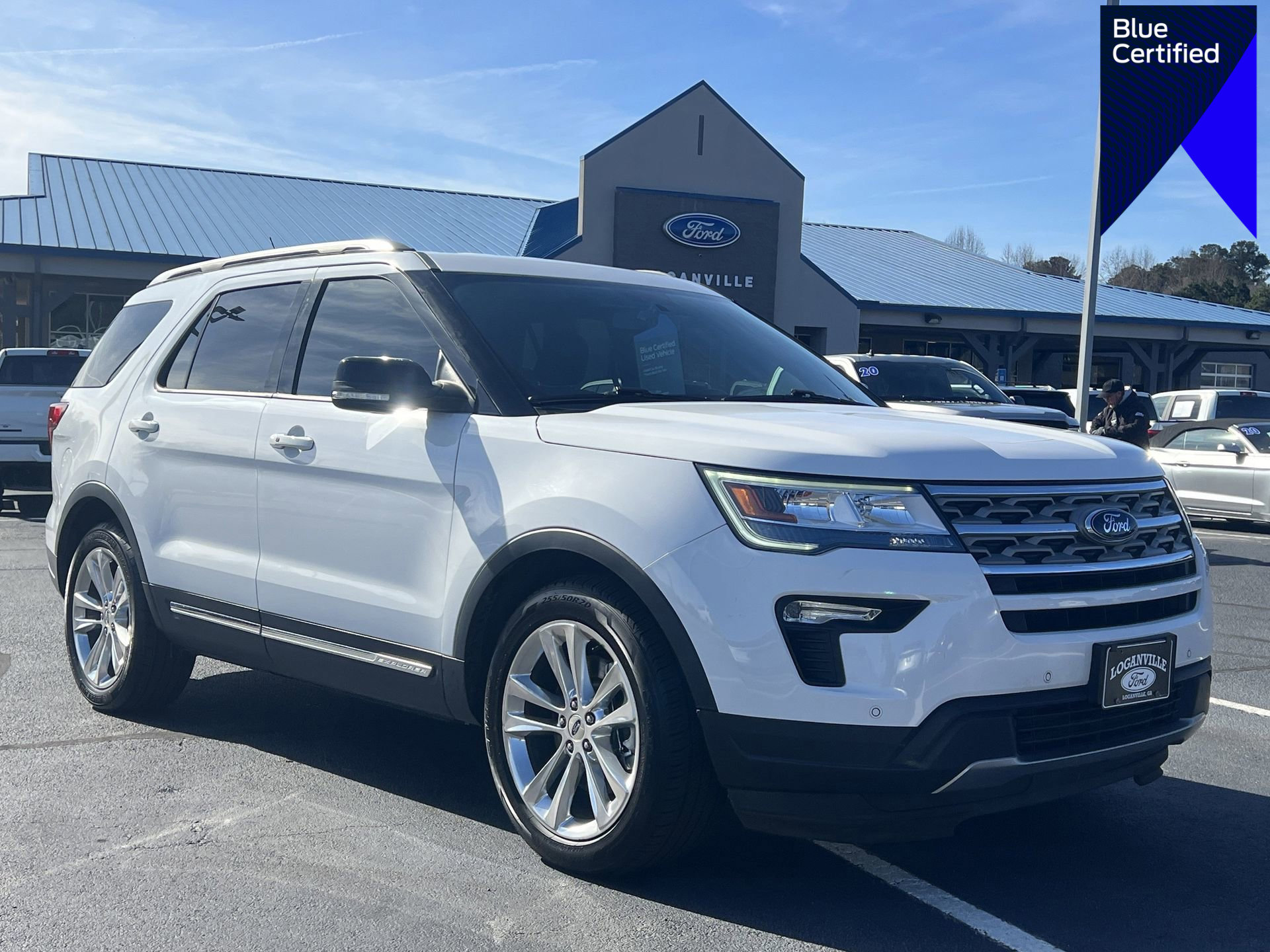 Certified 2018 Ford Explorer XLT w/ Equipment Group 202A