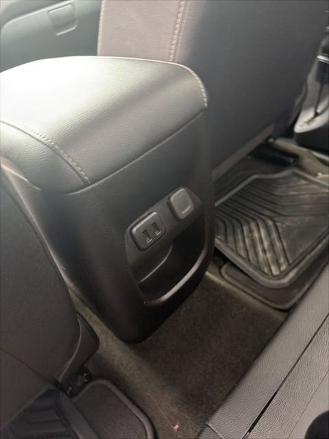 Used 2018 Chevrolet Colorado LT w/ LT Convenience Package image 23