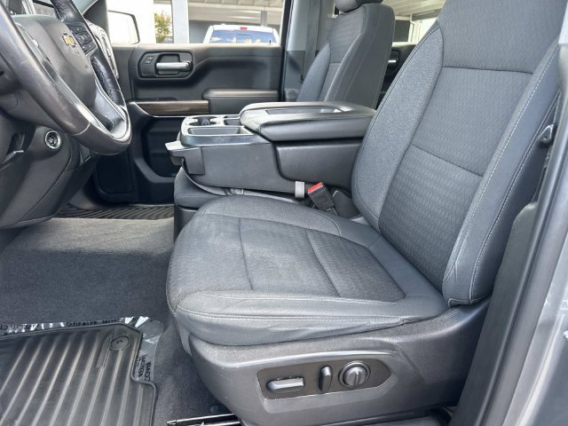 Used 2020 Chevrolet Silverado 1500 LT w/ Texas Edition RWD image 17