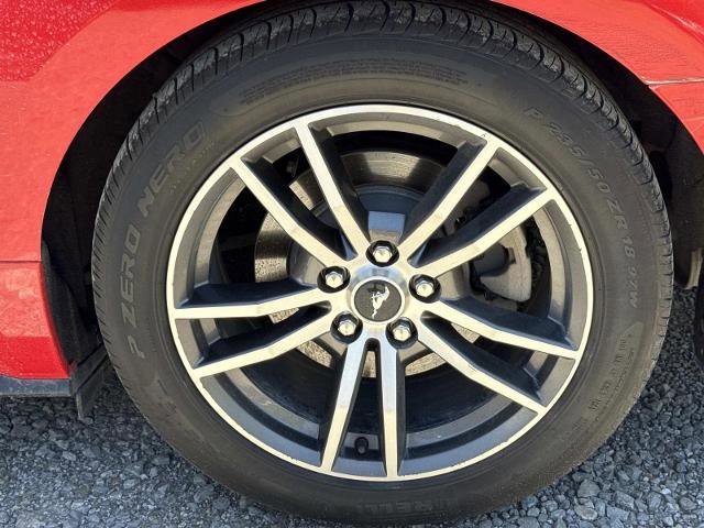Certified 2017 Ford Mustang Premium RWD image 5