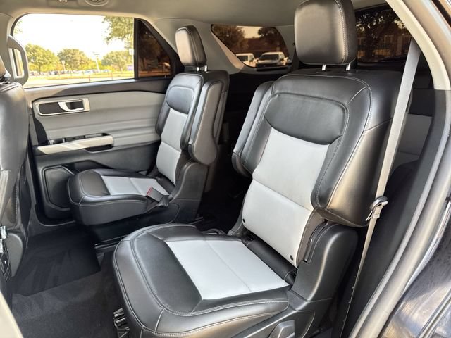 Certified 2023 Ford Explorer XLT w/ Equipment Group 202A RWD image 21