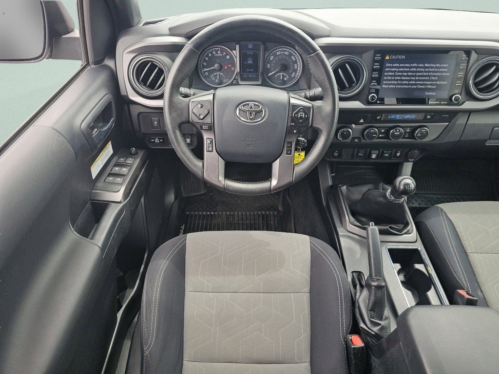Used 2020 Toyota Tacoma TRD Off-Road w/ Technology Package AWD/4WD image 4