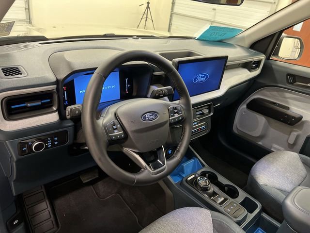 Certified 2025 Ford Maverick XLT w/ XLT Luxury Package image 12