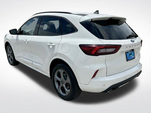 Certified 2023 Ford Escape ST-Line w/ Tech Pack #1 image 3