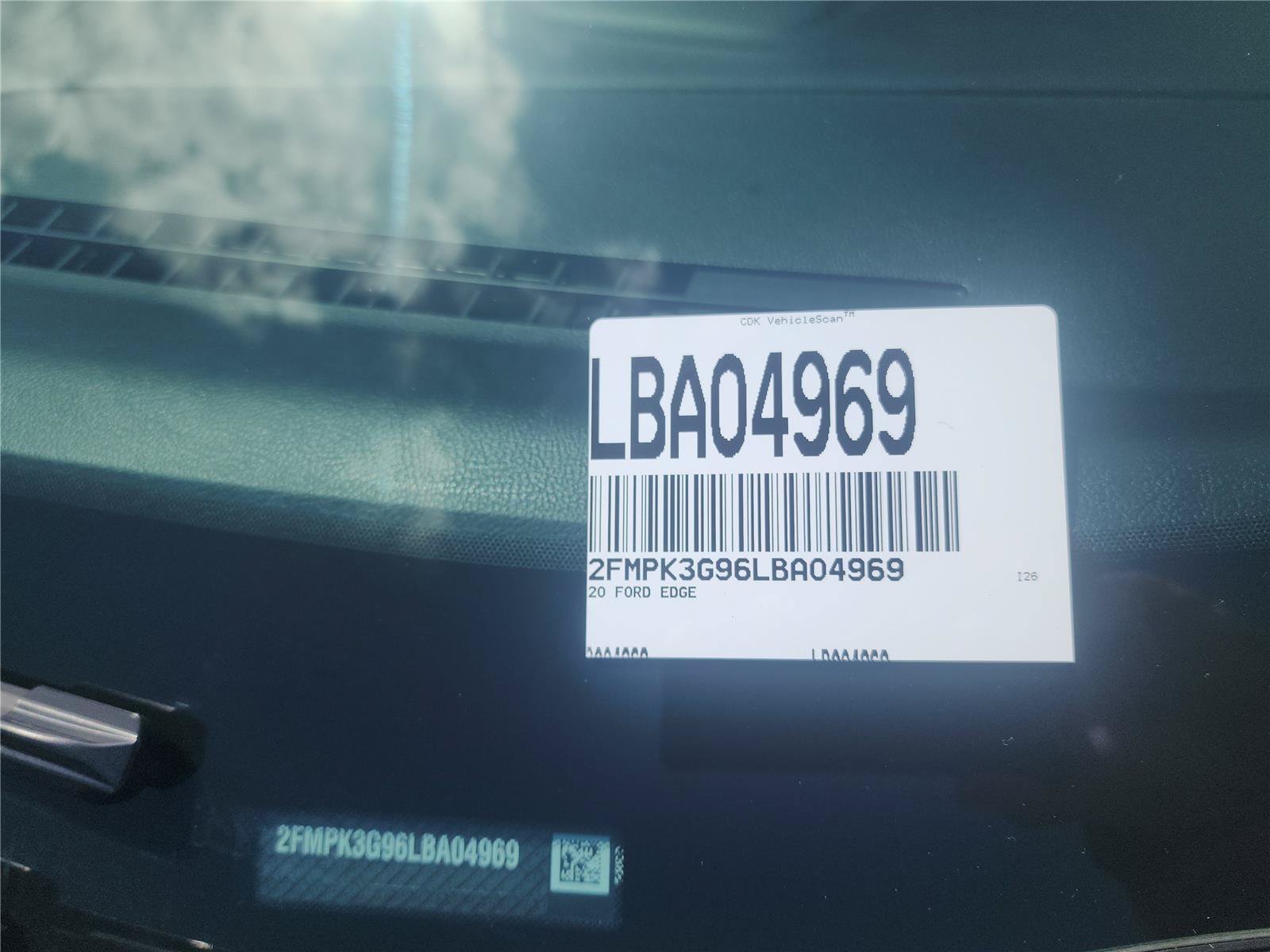 Certified 2020 Ford Edge SE FWD image 10