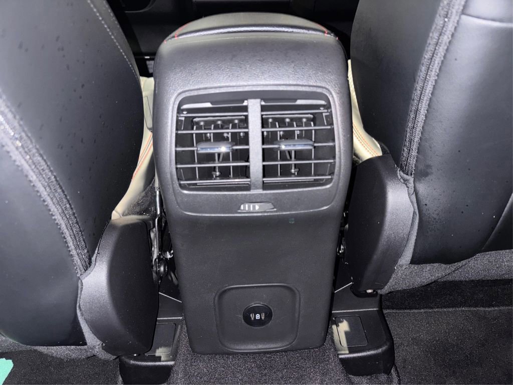 Certified 2025 Ford Escape ST-Line image 29