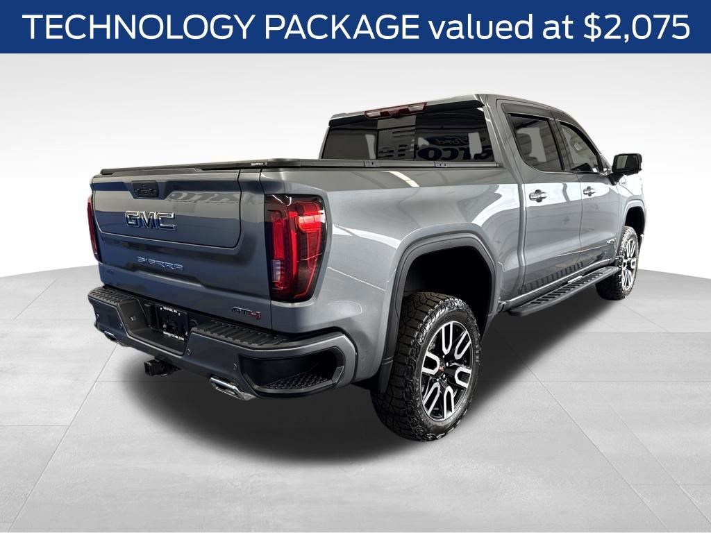 Used 2022 GMC Sierra 1500 AT4 w/ AT4 Premium Package AWD/4WD image 5