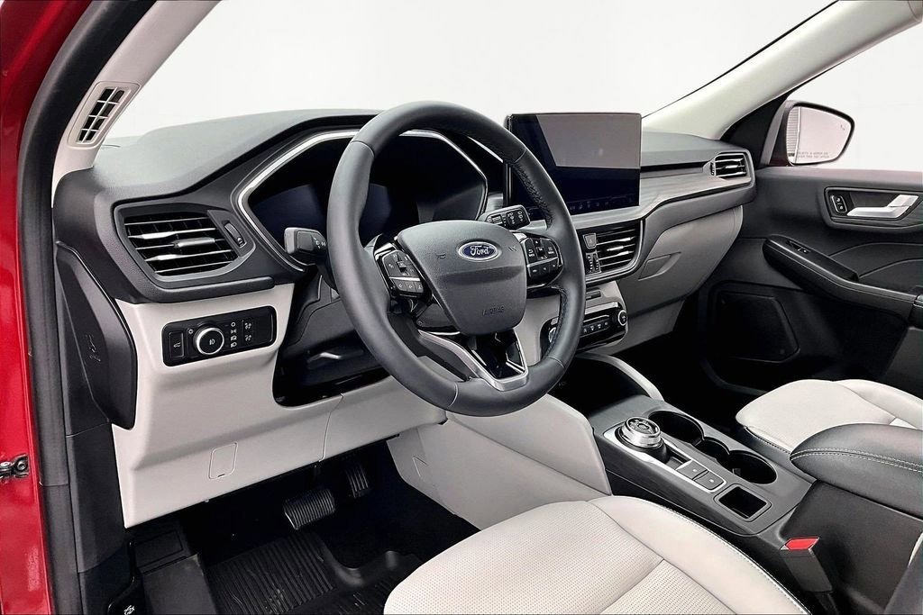 Certified 2023 Ford Escape Platinum image 14