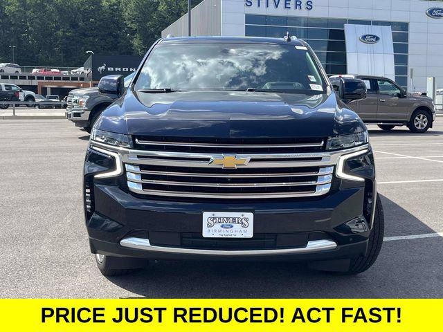 Used 2023 Chevrolet Suburban High Country AWD/4WD image 9
