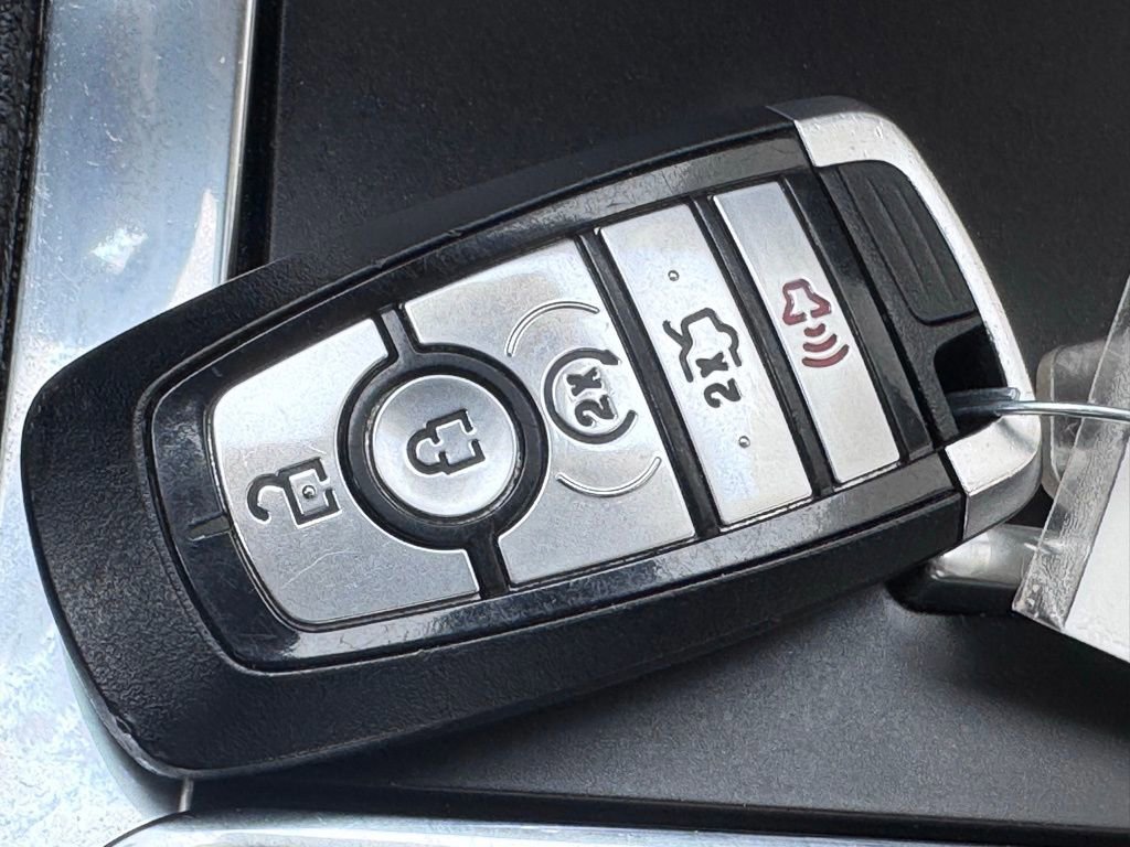 Certified 2019 Ford Edge Titanium w/ Equipment Group 301A image 44