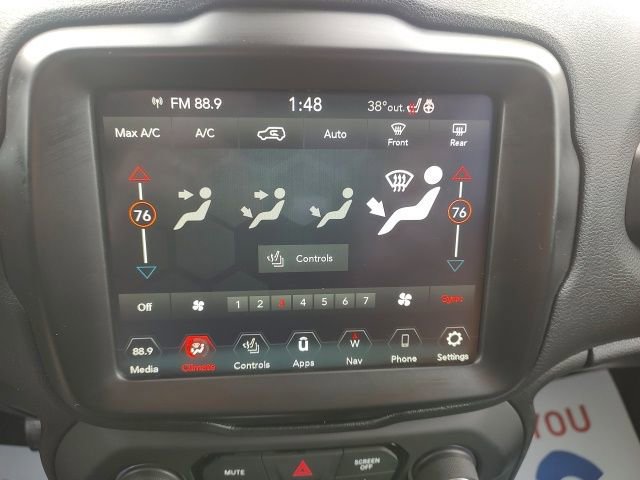 Used 2023 Jeep Renegade Trailhawk w/ Trailhawk Elite Group image 24