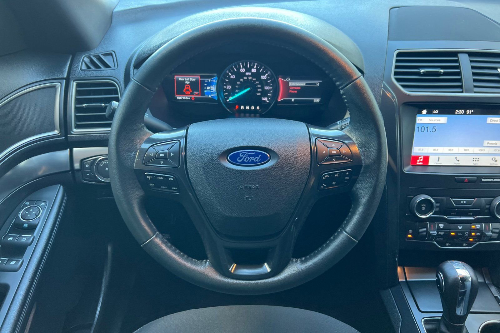 Certified 2019 Ford Explorer XLT w/ Equipment Group 201A image 15