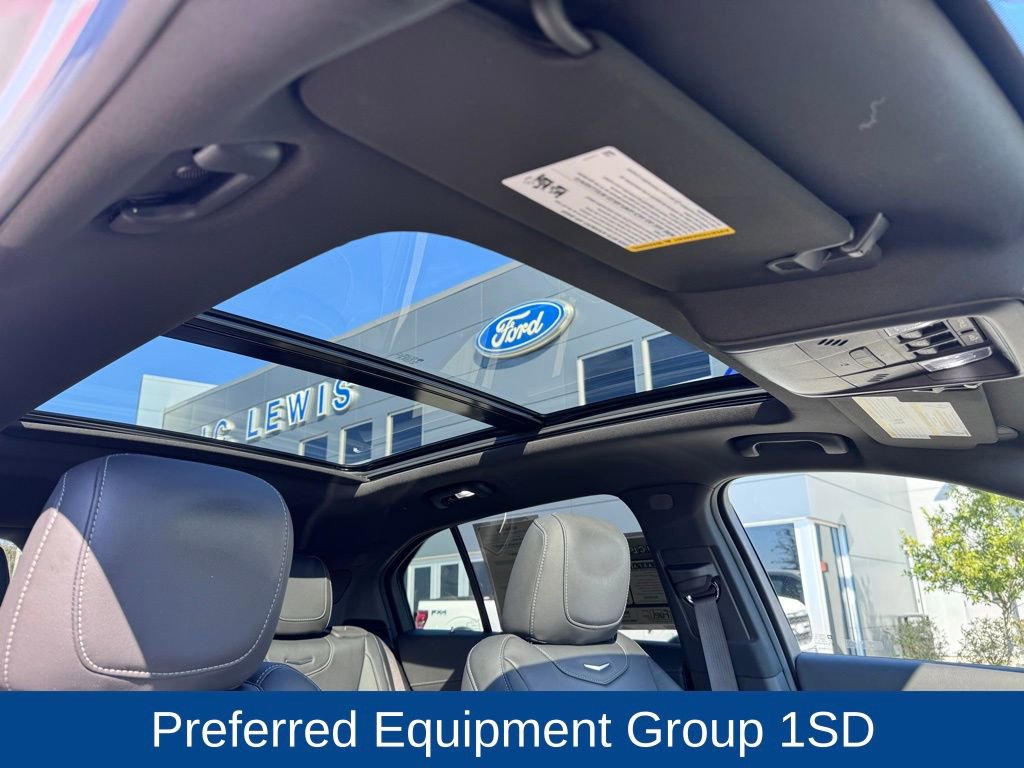 Used 2024 Cadillac XT4 Premium Luxury image 24