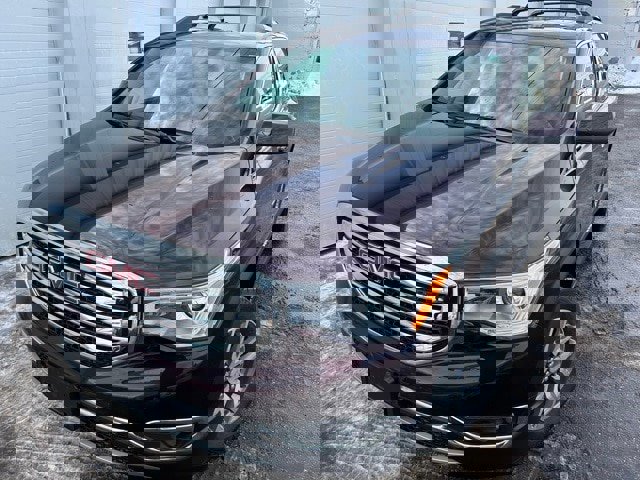 Used 2018 GMC Acadia SLE w/ Driver Alert Package I image 6