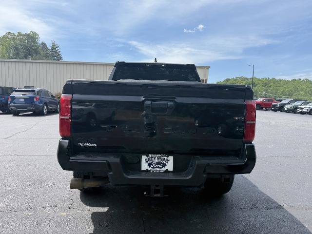 Used 2024 Toyota Tacoma TRD Off-Road AWD/4WD image 21