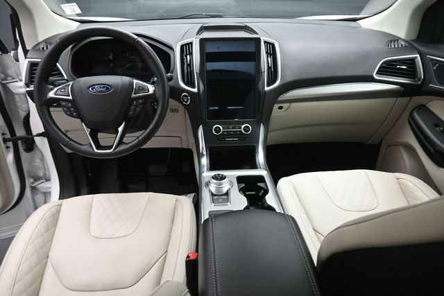 Certified 2024 Ford Edge Titanium w/ Titanium Elite Package AWD/4WD image 21