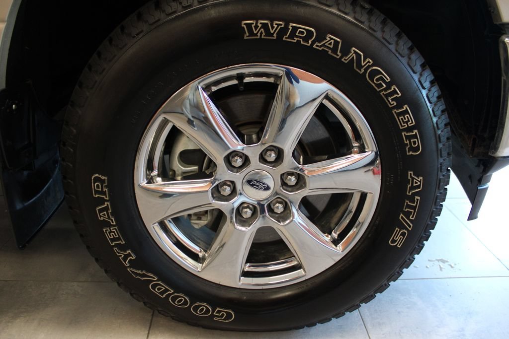 Certified 2018 Ford F150 XLT w/ Equipment Group 302A Luxury AWD/4WD image 12