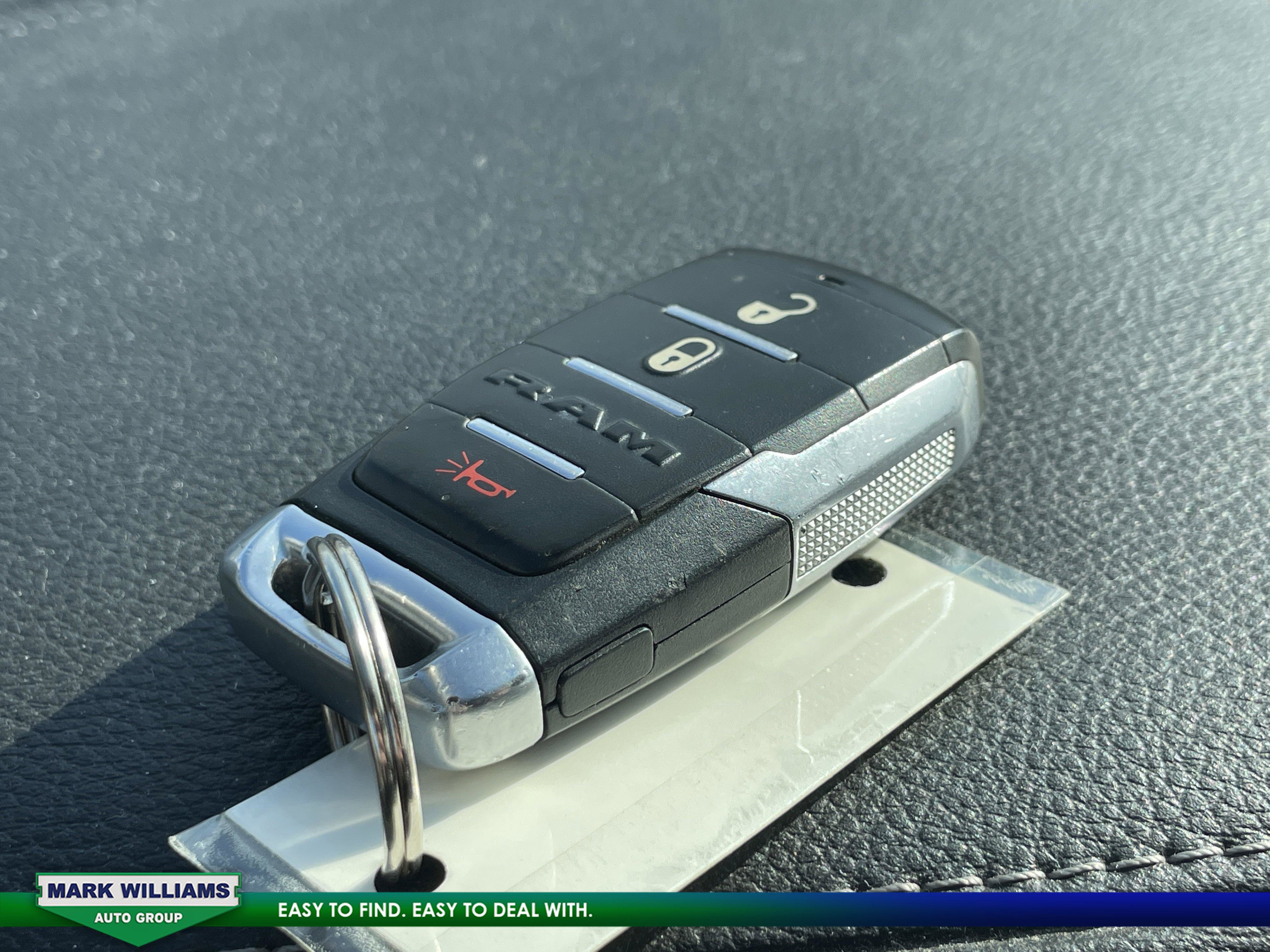 Used 2020 RAM 1500 Rebel image 14