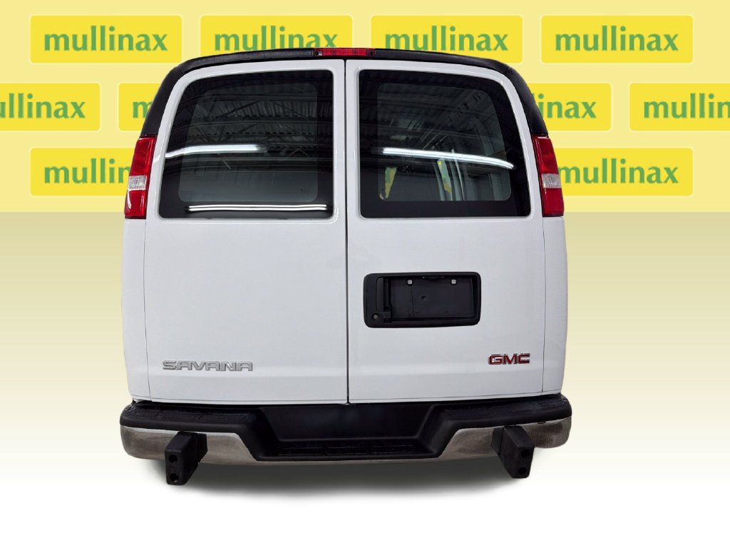Used 2025 GMC Savana 2500 w/ Driver Convenience Package RWD image 7