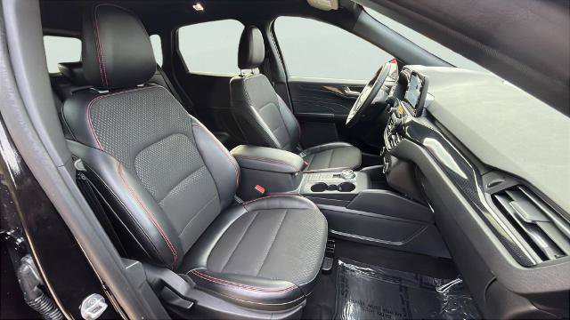 Certified 2025 Ford Escape ST-Line AWD/4WD image 20