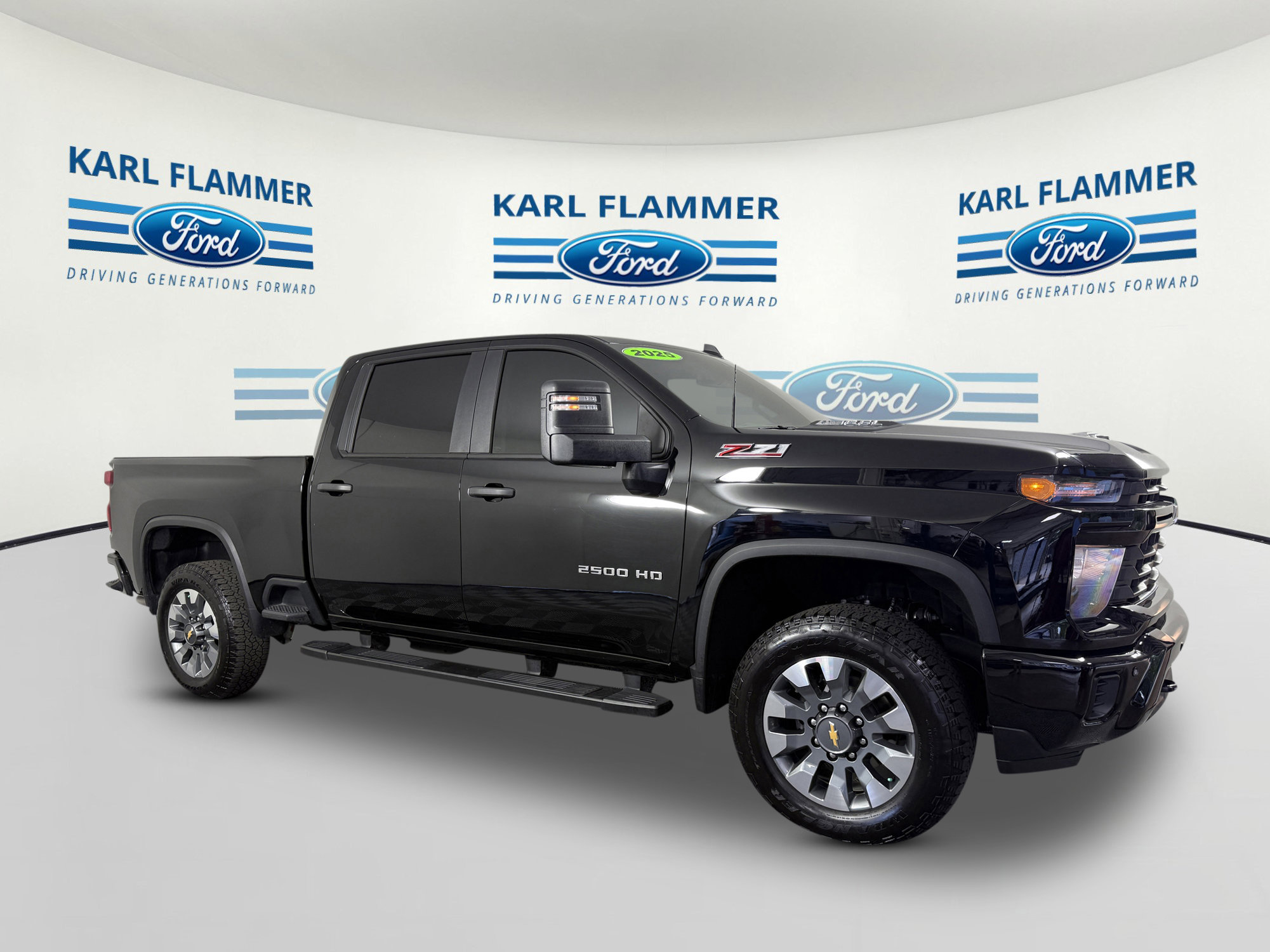 Used 2025 Chevrolet Silverado 2500 Custom w/ Custom Value Package AWD/4WD video 1