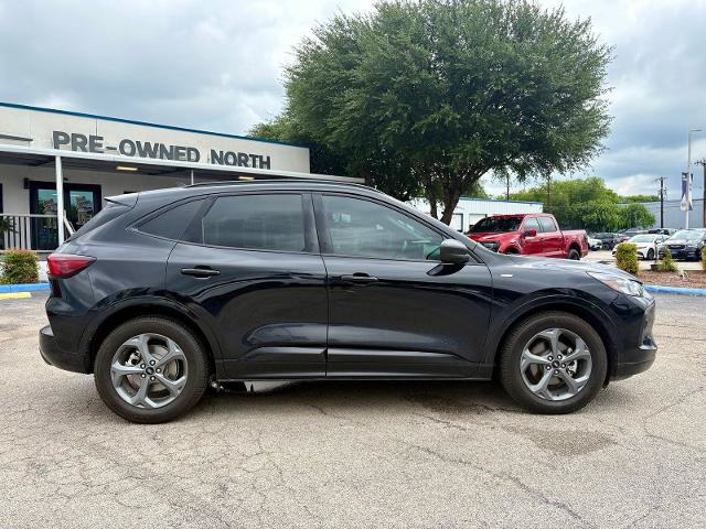 Certified 2023 Ford Escape ST-Line w/ Tech Pack #1 FWD image 2